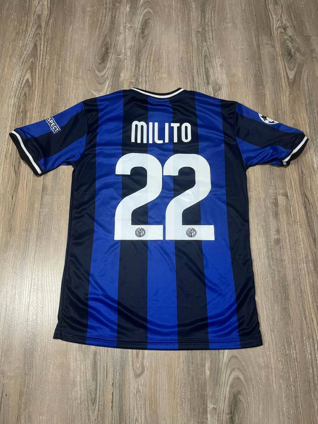Casaca Retro del Inter 2010 Diego Milito 22