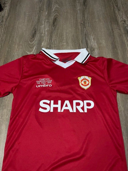 Casaca Retro Manchester United 1999 Ganador de Champions Beckham 7